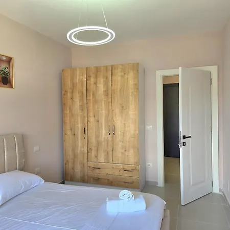 Apartament By The Sea In 094 *