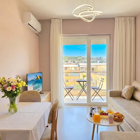 Apartament By The Sea In 094